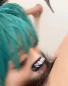 护理的骚母狗喜欢吃